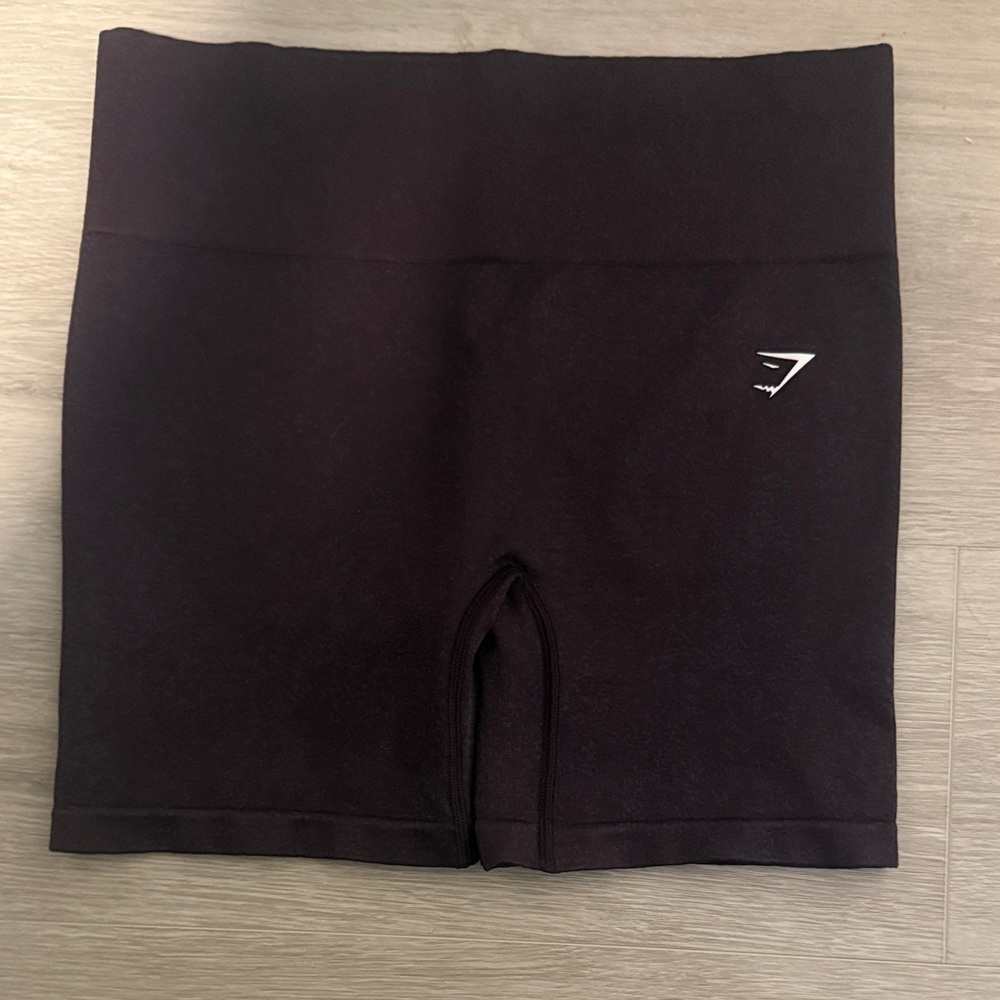 Gymshark dark Burgundy High-Rise seamless Shorts with Logo